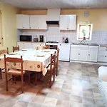 Nyaraló De