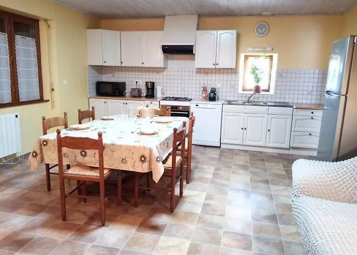 بيت للعطل De Goutrens